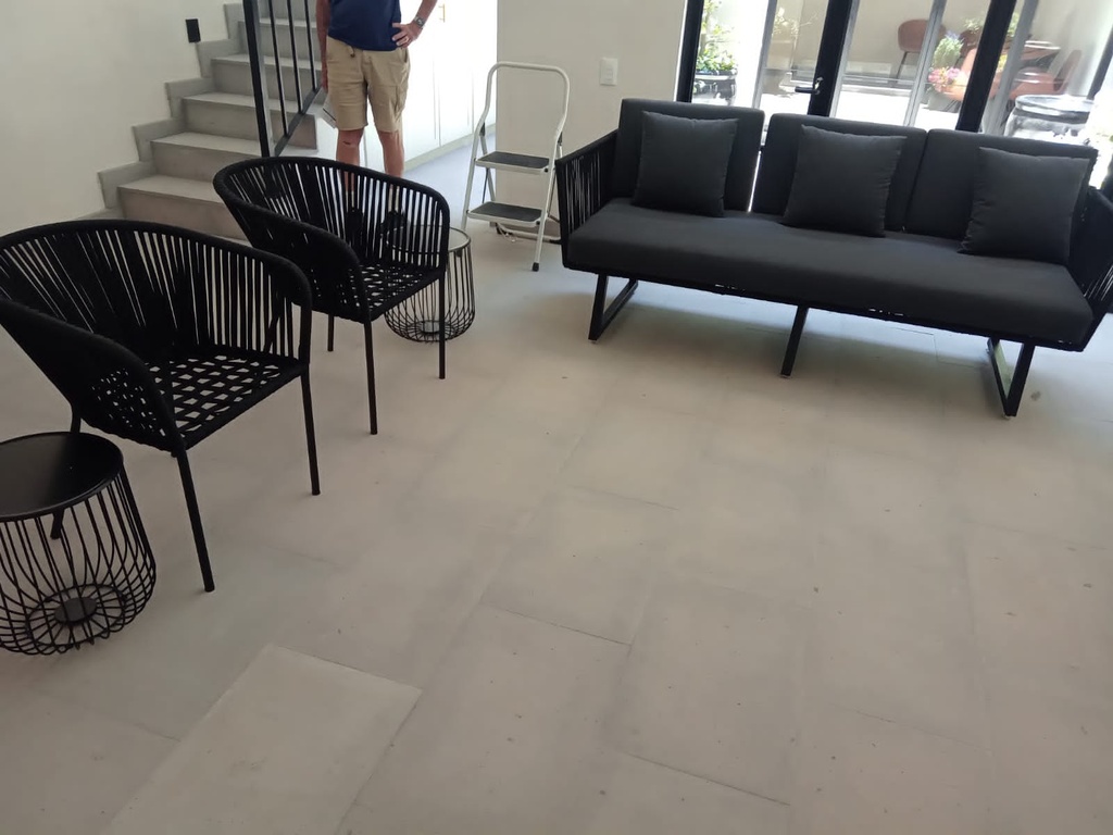 SAN BLAS SOFA CON COJINERIA S TROPEZ - X 2023