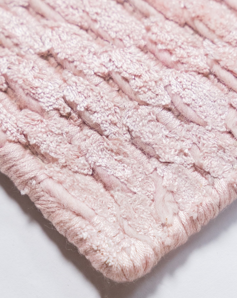 AGARI D3049 ROSA CLARO 240*330 TAPETE - LN  - consultar disponibilidad quedan pocos