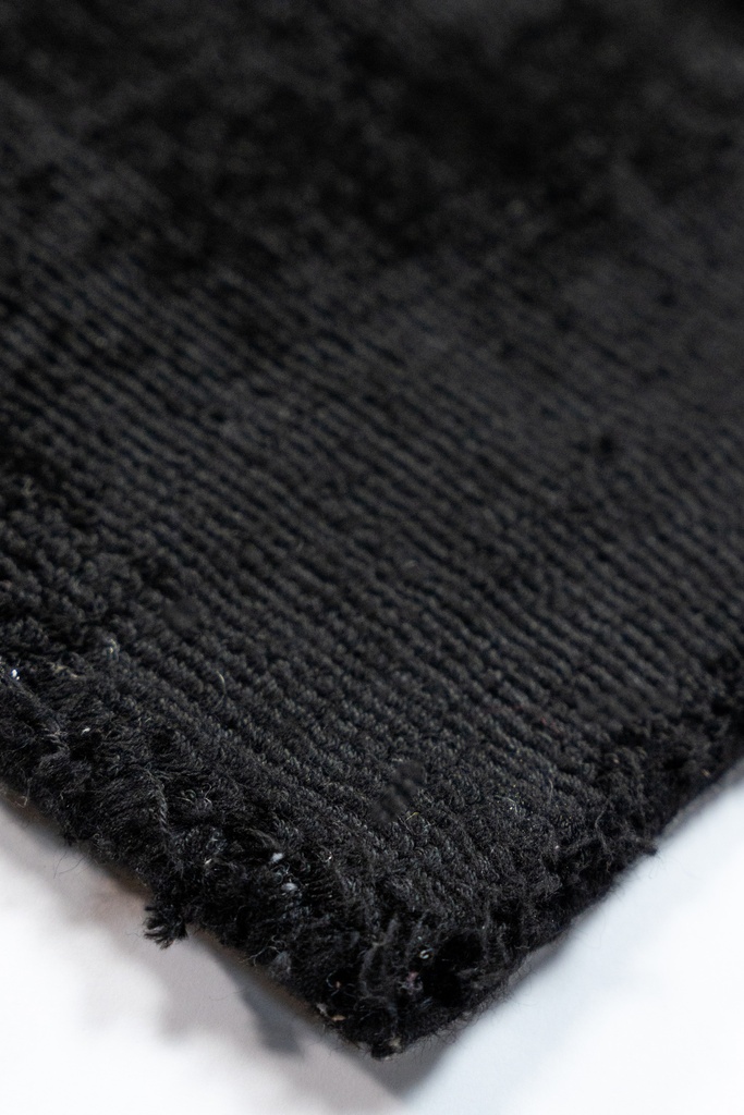 KIARA D3053 NEGRO 60x90cm TAPETE - LN25